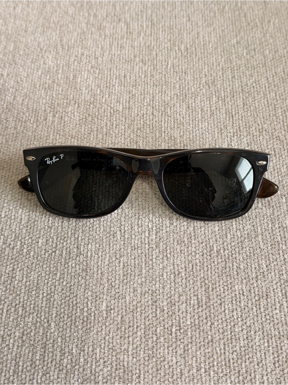 Unisex Ray-Ban Black Frame with Tortoise Temples Polarized Sunglasses